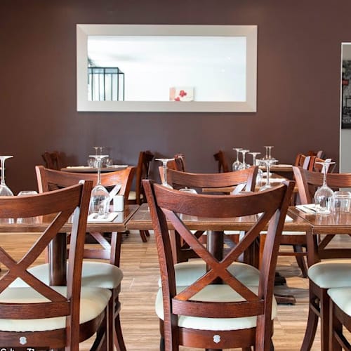 L'Absolu Restaurant, L'Union