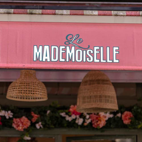 Le Mademoiselle, Paris