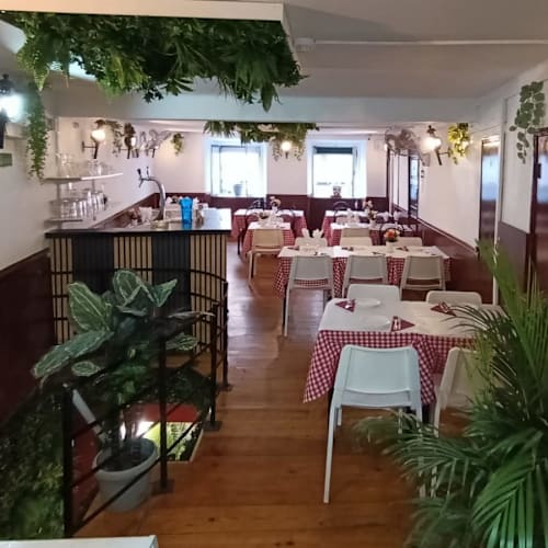 Casa dos Amigos - Typical Portuguese Food, Tapas & Bar, Lisboa