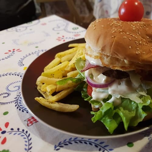 Casa dos Amigos - Typical Portuguese Food, Tapas & Bar, Lisboa