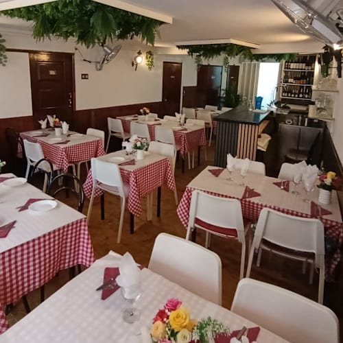 Casa dos Amigos - Typical Portuguese Food, Tapas & Bar, Lisboa