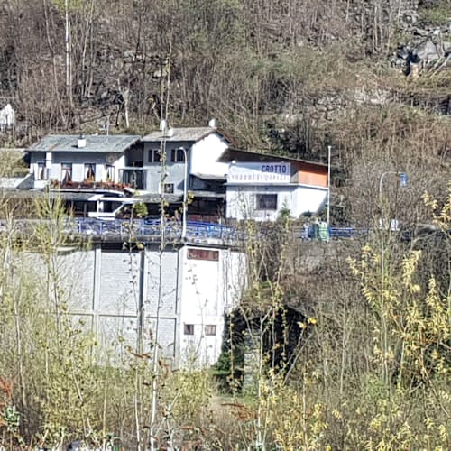Crotto Ghiggi, Villa Di Chiavenna