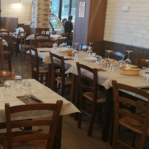La Nuova Drogheria, Cassinasco