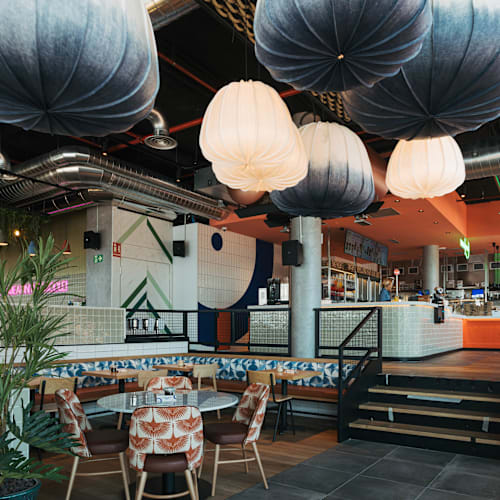 Oassis - Maremagnum, Barcelona