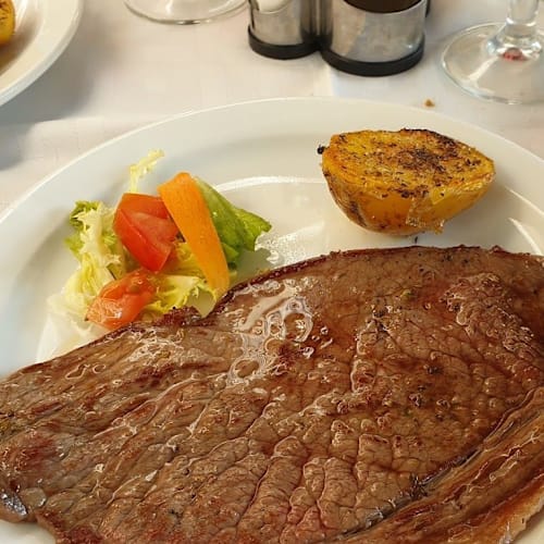Leonés, Barcelona