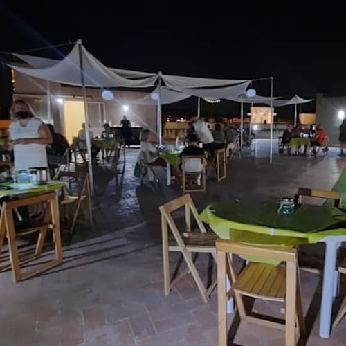 Hotel Fonda Neus, Sant Sadurní d'Anoia