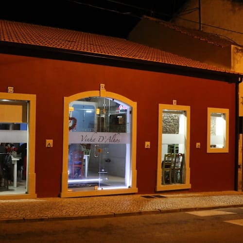 Vinha d’alhos, Valado Dos Frades