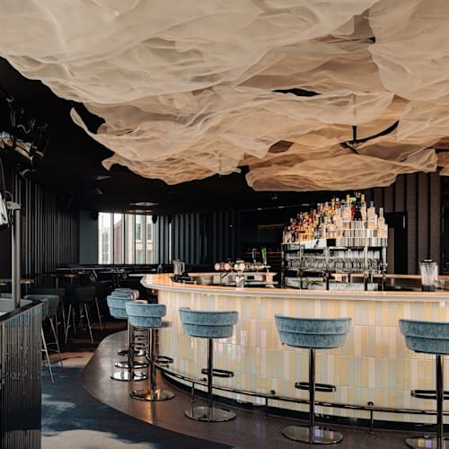 Luminair, Amsterdam