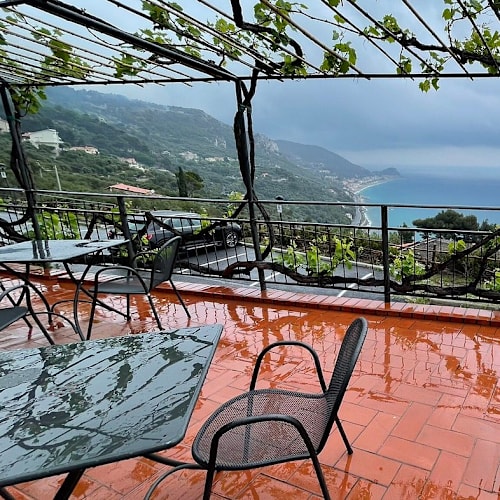 La Gioiosa, Finale Ligure