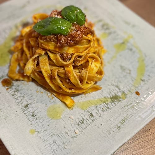 Neaera Lounge Bistro, Bologna