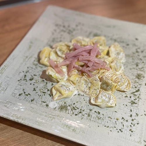 Neaera Lounge Bistro, Bologna