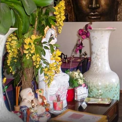 Le Parfum d'Asie, Chêne-Bourg