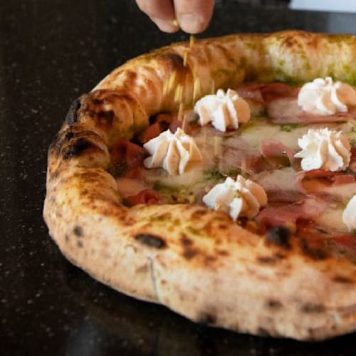 Infermenta “pizza alla mano “ / Made in Italy, Cassano Magnago