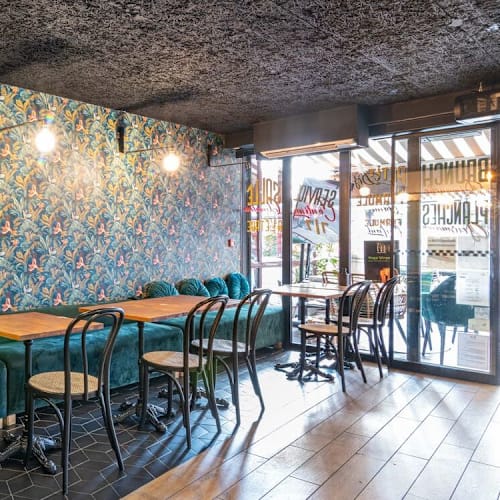 La Mome, Paris