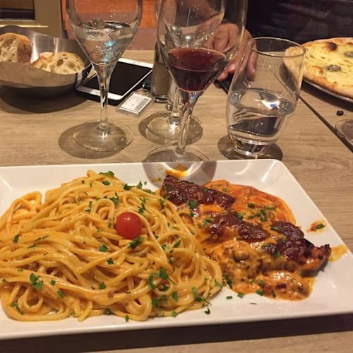 La Capricciosa, Neuilly-sur-Seine