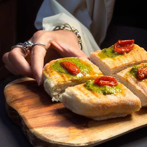 Mora | Wine & Cocktail Bar, Napoli