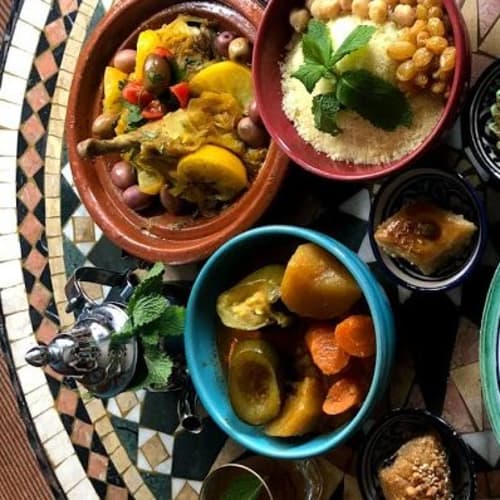 Founti Agadir, Paris