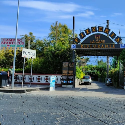 La Gare, Pompei