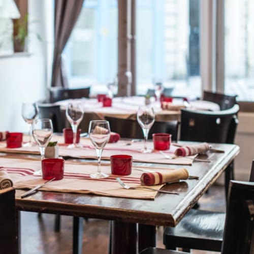 Afaria, Paris