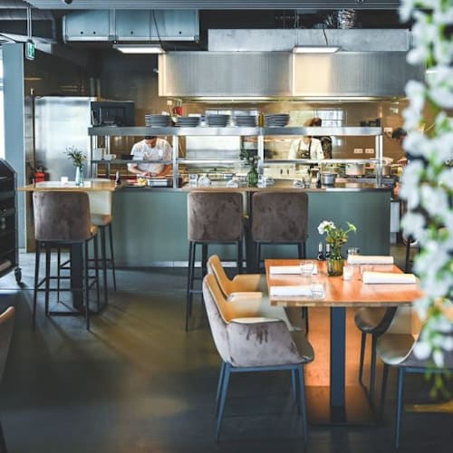 Villani, Den Haag