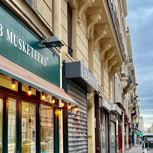 THE 3 MUSKETEERS, Paris