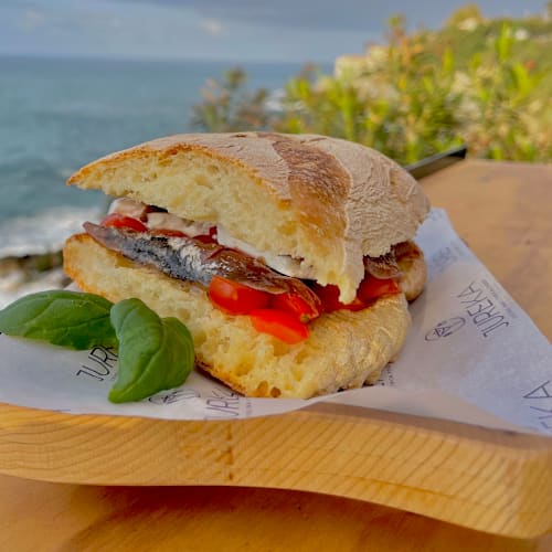 Jureka Cocktail Bar (prenotazione cena), Cefalù