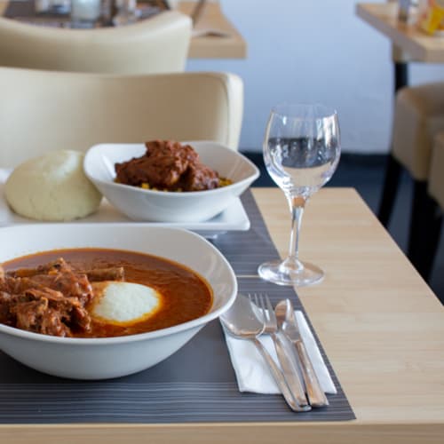 Mama Essi African Restaurant, Rotterdam