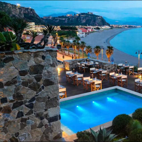 Ngonia Bay , Milazzo