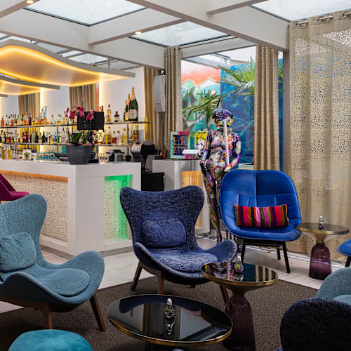 N'vY Bar, Genève