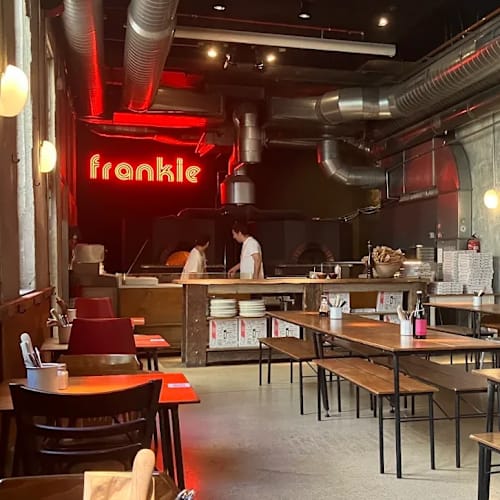 Frankie Gallo Cha Cha Cha - Raval, Barcelona