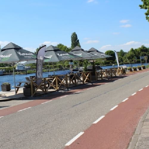 Geoff's, Aalsmeerderbrug
