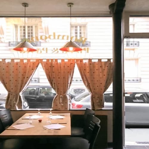 Bombona, Paris