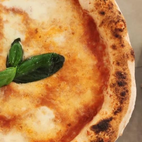 Pizzika - Pizzaioli in smoking, Mascalucia