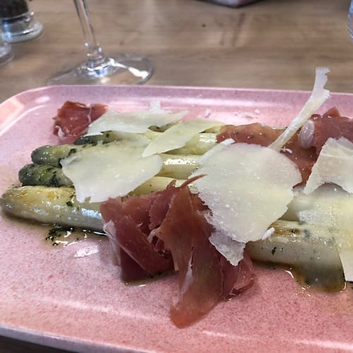 Le Lapin Blanc, Avignon