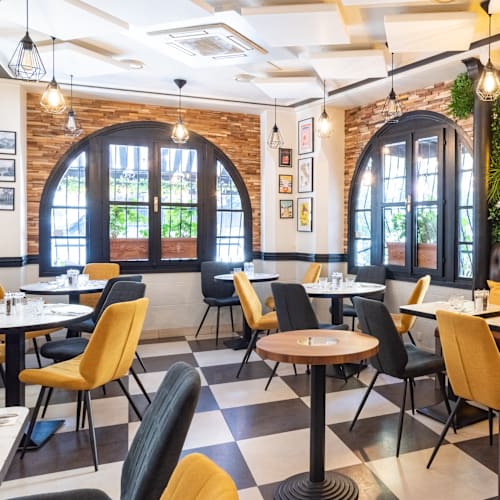 Balilli, Paris
