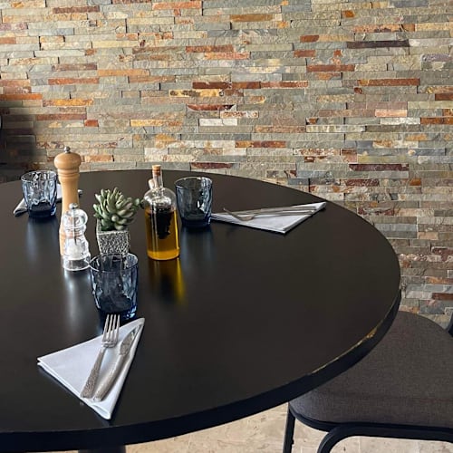 Le Gemelli, Peymeinade