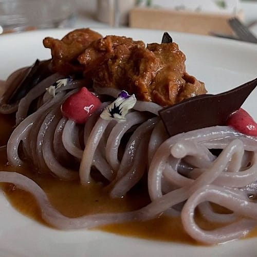 EDEN Restaurant, Magenta