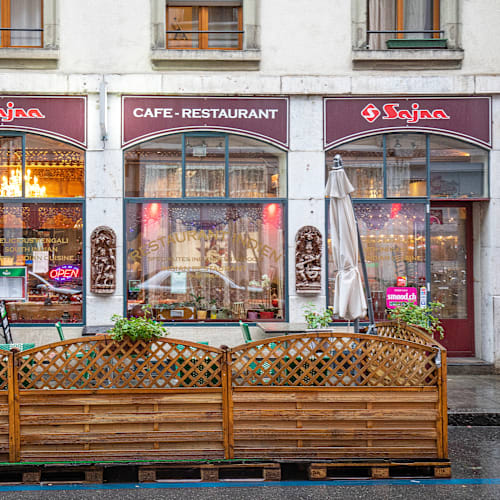 Sajna, Genève