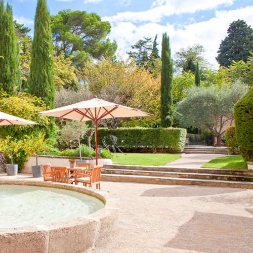 Restaurant le M - Château de Massillan, Uchaux