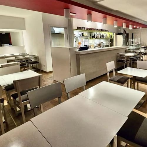 Prestige Ivoire, Lecco