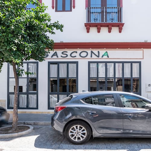Gascona, Sevilla