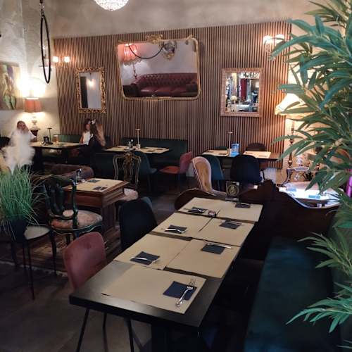 Liz cocktail bar, Monza