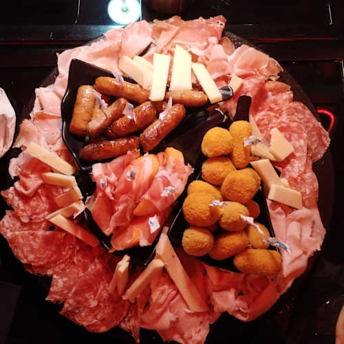 Liz cocktail bar, Monza