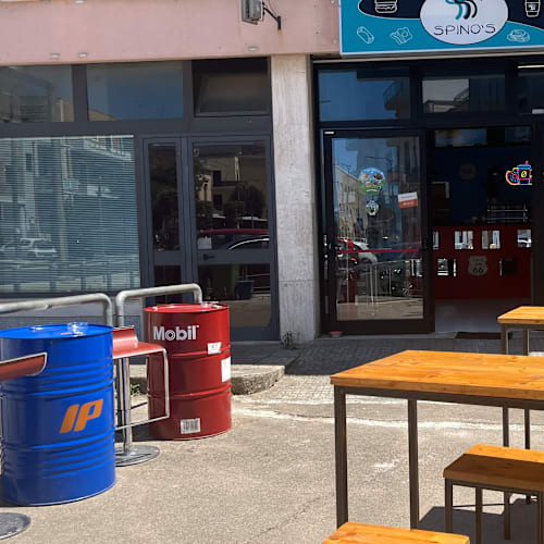 Spino's, Lecce