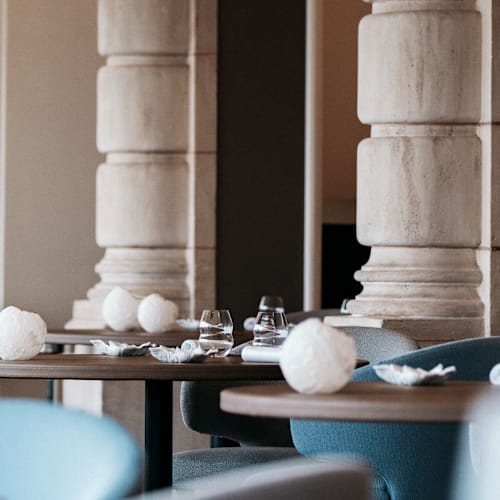 La Table, Lausanne