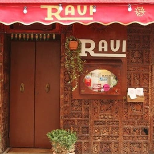 Ravi, Paris