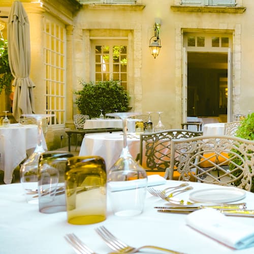La Vieille Fontaine, Hôtel d'Europe, Avignon