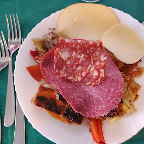 Colata Lavica Ristorante Pizzeria, Villaggio del Pino-le Ginestre
