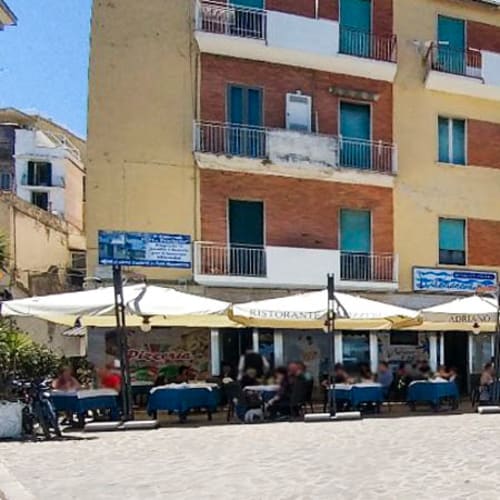 Adriano a Mare, Gaeta