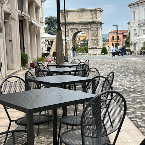 Le Sette Regioni, Benevento